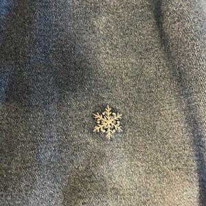 Quacker Factory snowflake blue jeans